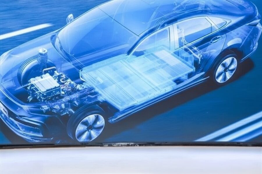 עבור תעשיית הרכב הסינית זה מירוץ לחיים או למוות 