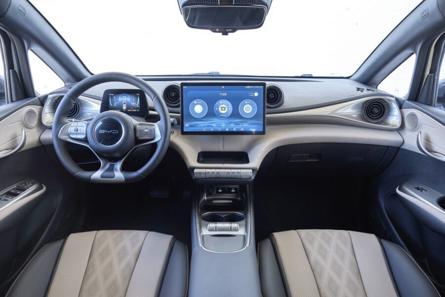 מבחן דרכים ראשון ל-BYD דולפין בישראל